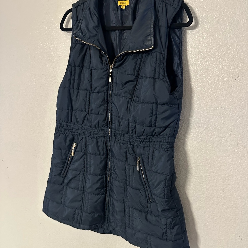Daisy Midnight Blue Quilted Jacket
B4